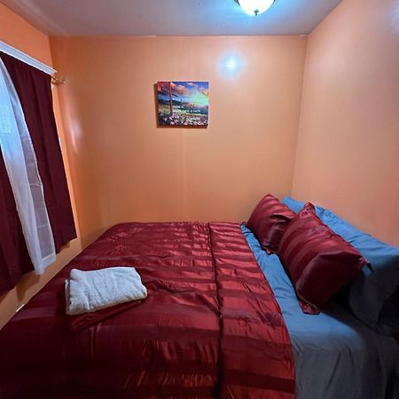 Fidellia Iron Room, Queen Bed Minutes From Newark Liberty International Airport And Newark Penn Station Eksteriør billede